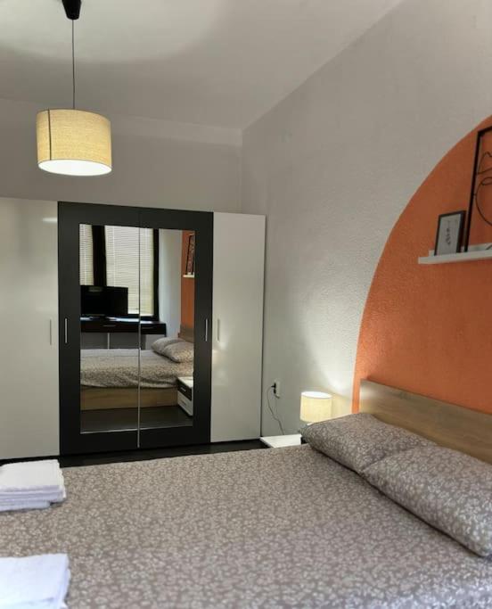 Ferienwohnung Deluxe Plowdiw Exterior foto
